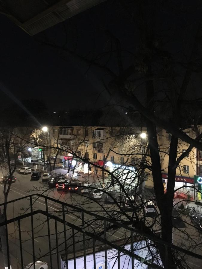 Квартира в центре города Ташкент Екстер'єр фото
